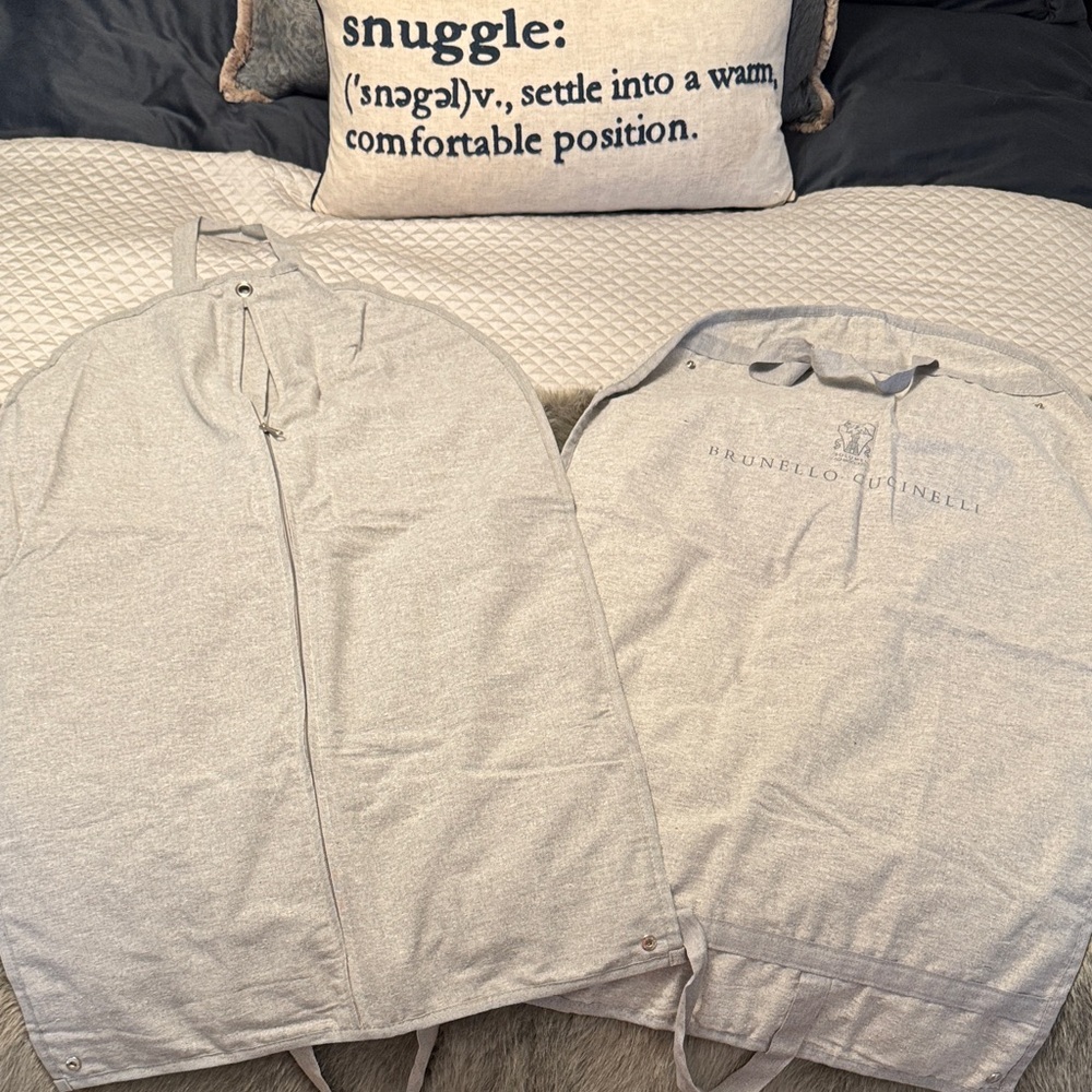 Brunello Cucinelli Light Gray Garment Covers